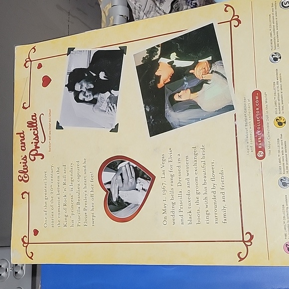 Pink label/mattel Elvis and Priscilla Barbie Collection - Picture 2 of 2